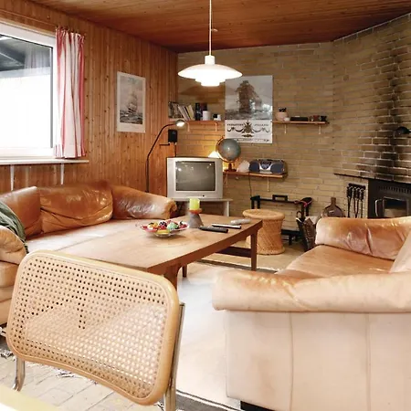 Three-bedroom In בית נופש *